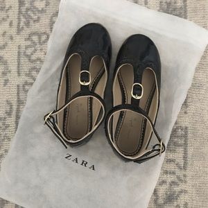 Zara size 26 patents leather strap ballet flats